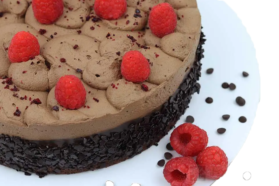 Recept s čokoládovým korpusom, ganache a parížskou šľahačkou