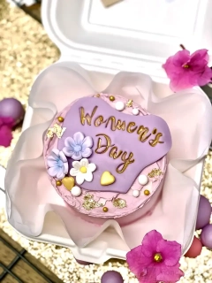 Torta Mdž - mezinárodný deň žien